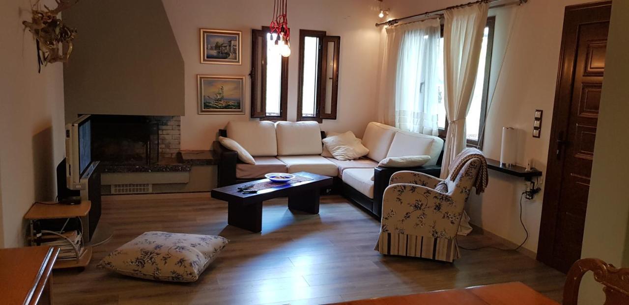 Country House By The Sea !!! Villa Karavomilos  Ngoại thất bức ảnh