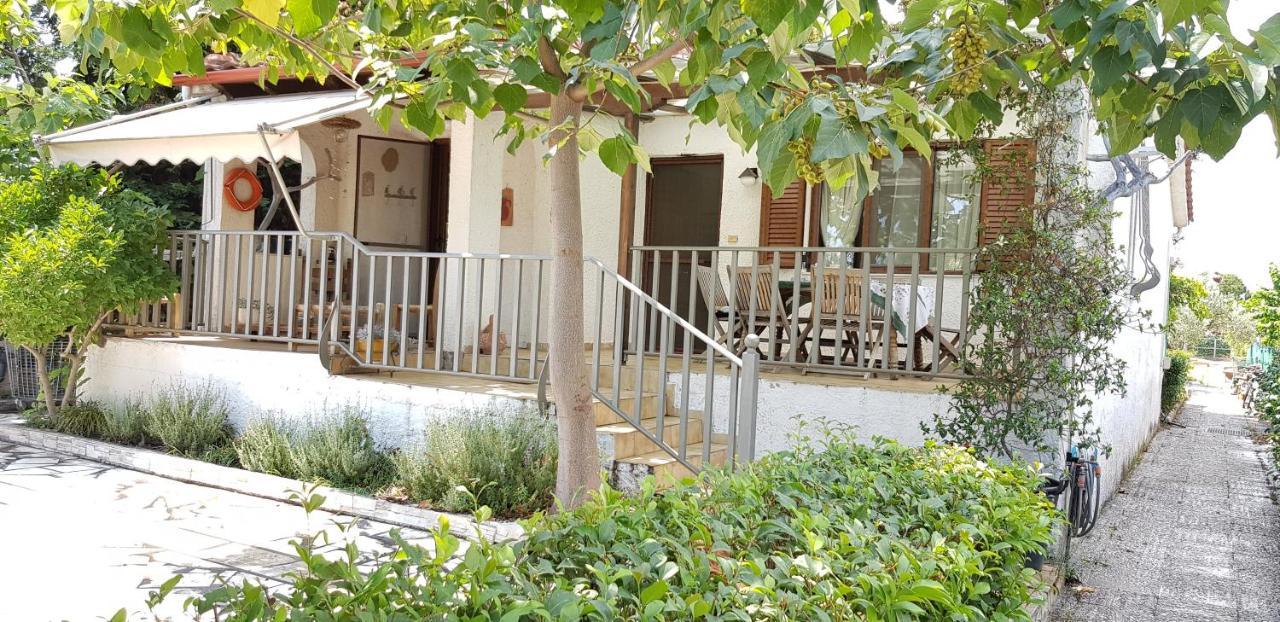 Country House By The Sea !!! Villa Karavomilos  Ngoại thất bức ảnh